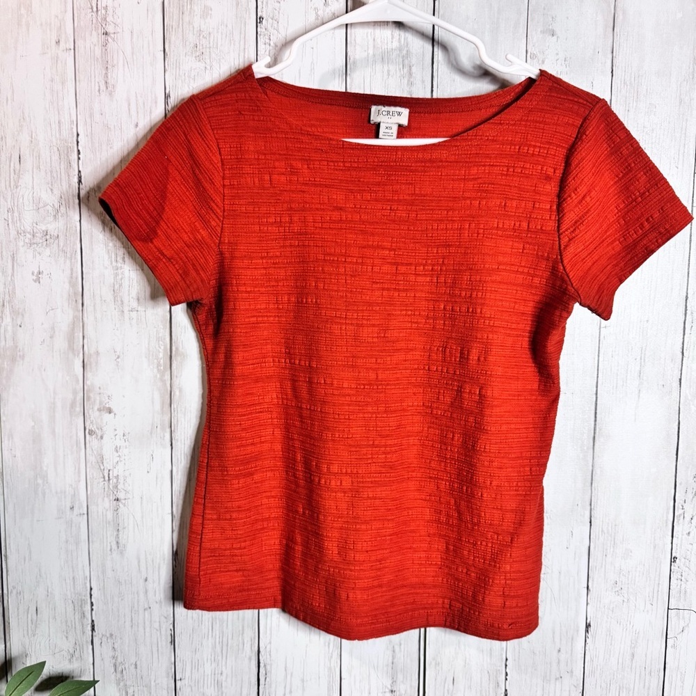 J. Crew womens XS rust/orange short sleeve top.